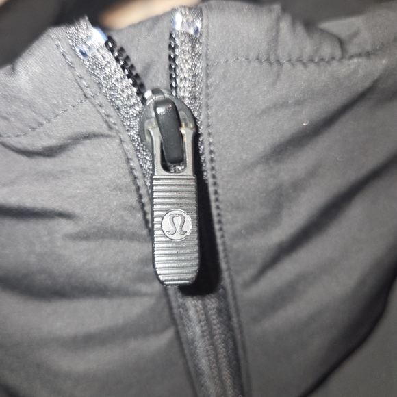 lululemon Sleek City Jacket - Size 10 - Picture 10 of 12